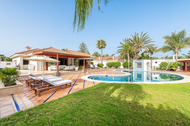 Finca für 14 Personen, mit Whirlpool und Terrasse sowie Garten und Sauna in Maspalomas - 2