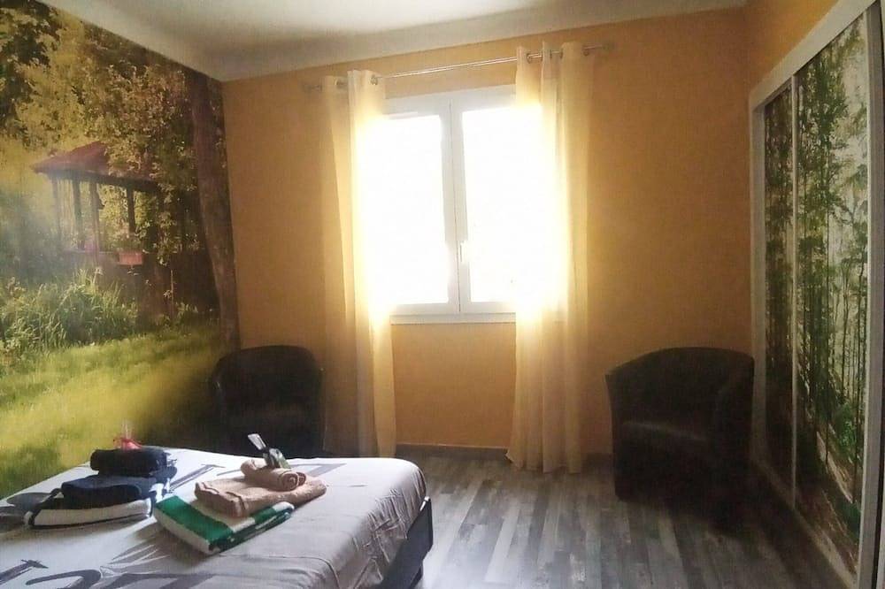 Haut Villa Mesanges 5 minutes walk from the beach ! in Lucciana, Región de Bastia