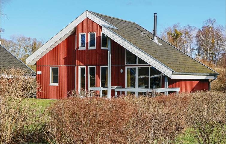 Ferienhaus für 6 Personen, mit Garten und Sauna sowie Whirlpool und Terrasse