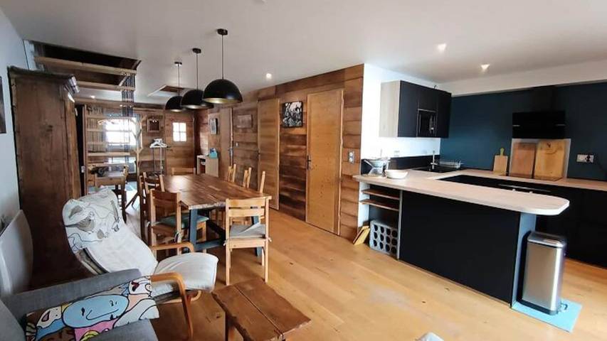 Gîte pour 9 personnes, avec balcon dans Office De Tourisme De Montgenevre - 3