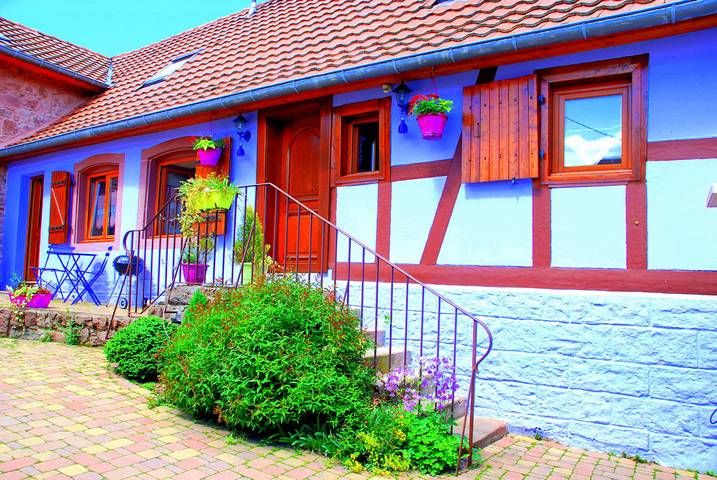 Gîte pour 4 personnes, avec terrasse et jardin, animaux acceptés à Saint-Nabor