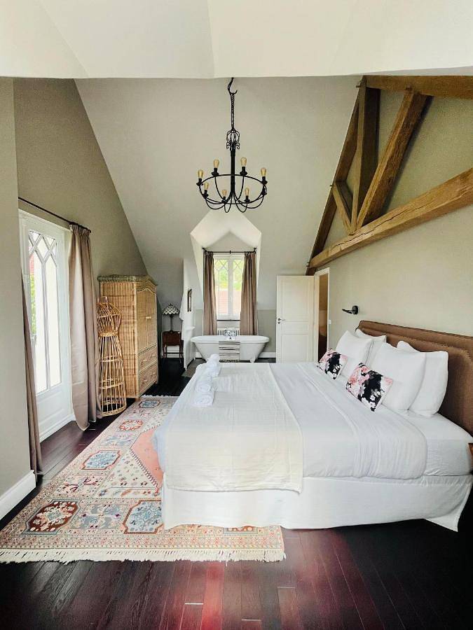 Gîte pour 2 personnes, avec piscine ainsi que vue et jardin à Giverny - 4