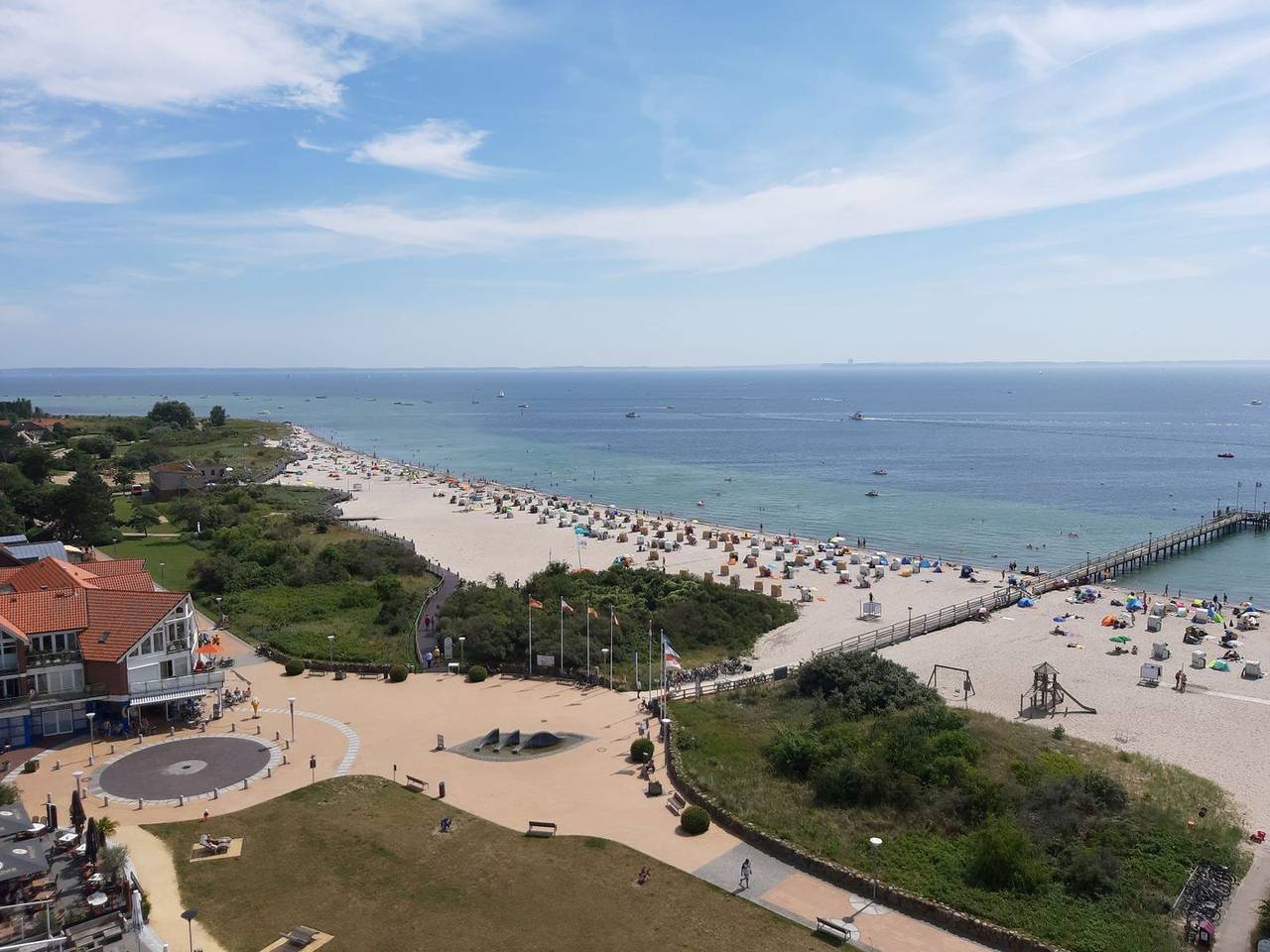 Appartement entier, Urlaub mit Rundum-Meerblick – direkt an der Seebrücke von Pelzerhaken in Südstrand Pelzerhaken, Holstein de l'Est