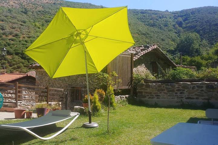 Gîte pour 4 personnes, avec Terrasse et Jardin à Valgañón