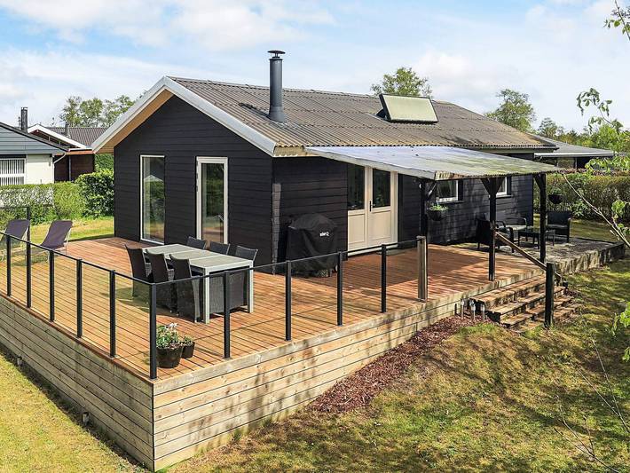 Ferienhaus für 4 Personen, mit Garten und Terrasse, mit Haustier in Øster Hurup