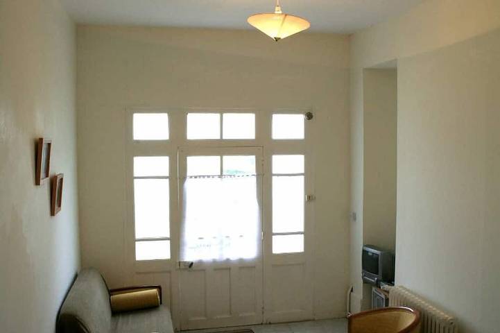 Location de vacances pour 4 personnes, avec piscine et jardin à Dœuil-sur-le-Mignon - 4