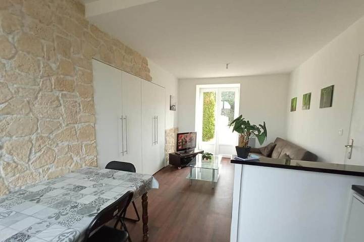 Location de vacances pour 2 personnes, avec jardin à Chantepie - 3