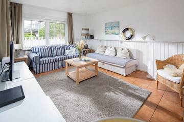 Ferienwohnung für 3 Personen in Norddeich, Südliche Nordseeküste, Bild 1