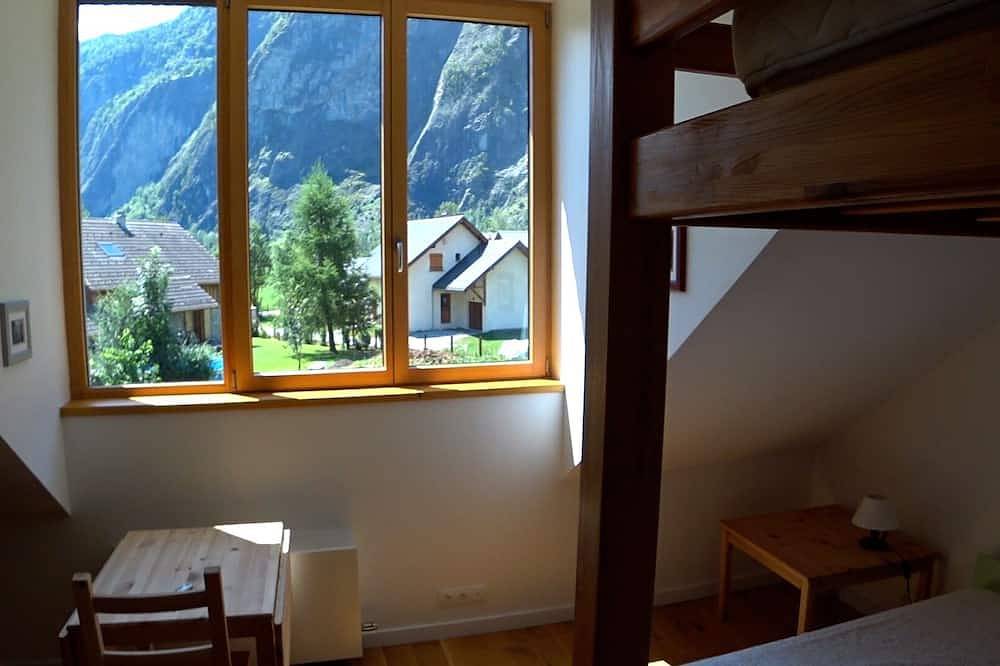 Apartamento entero, Luz, privacidad, Ver / luz, intimidad, Ver / Licht Privatsphäre, Aussicht in Le Bourg-d'Oisans, Parque Nacional de los Ecrins