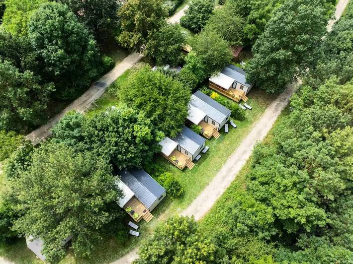 Mobil home pour 6 personnes, avec terrasse ainsi que piscine et vue dans Doué-en-Anjou - 3