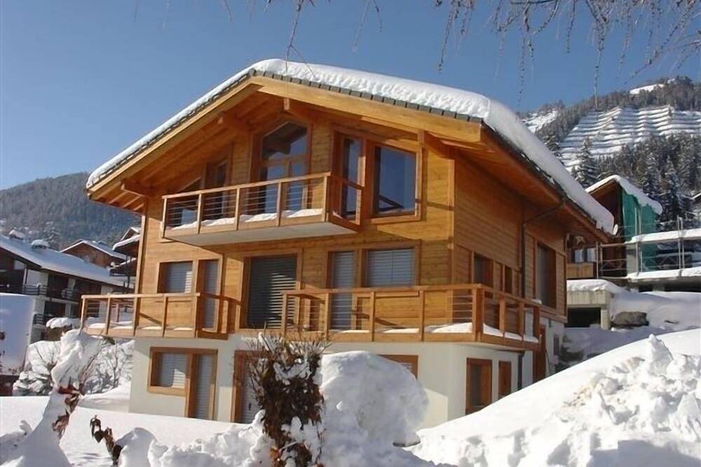 Faszinierende moderne Skihütte mit unglaublich offenen Blick auf die Berge in Anzère, Ayent