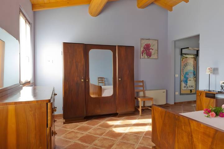Zimmer 'Camera Matrimoniale' mit gemeinsamer Terrasse, Wlan und Klimaanlage in Cavriana, Mantua Provinz