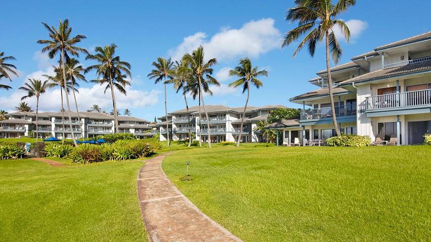 Vacation rental for 6 people, with pool and hot tub as well as balcony in Kauai