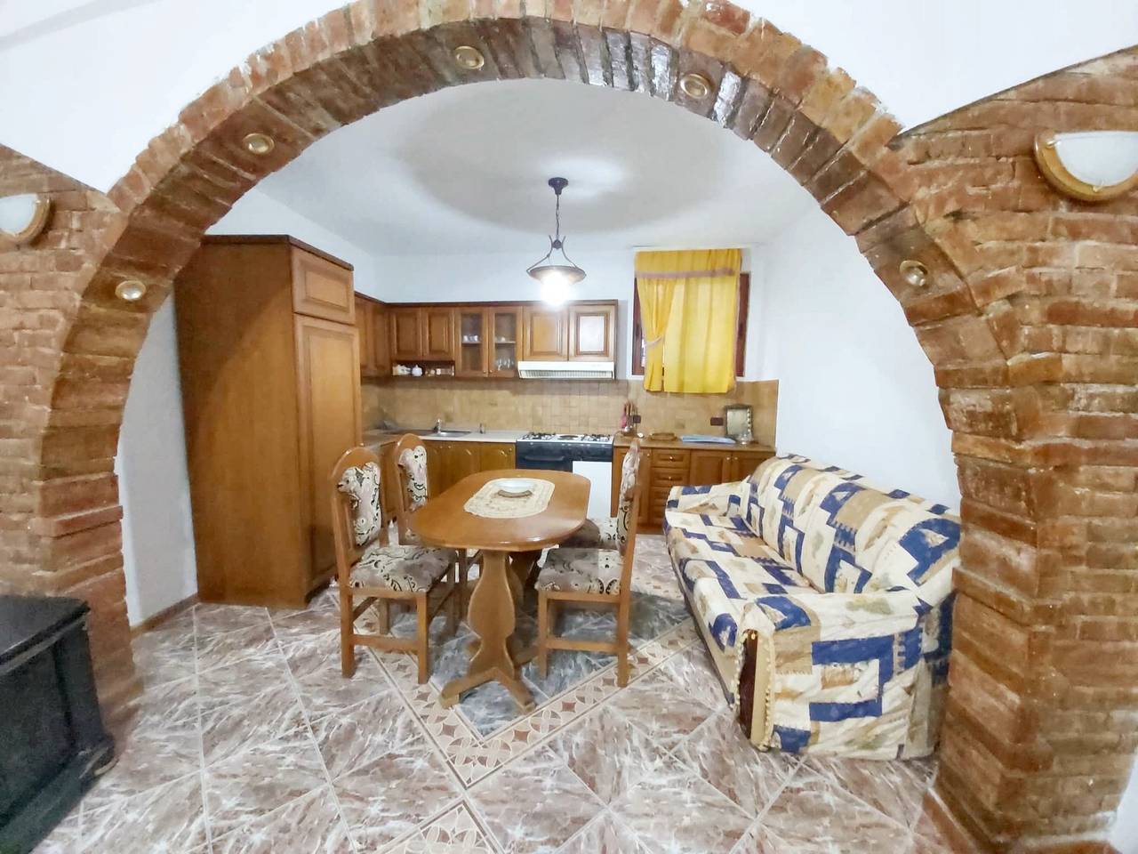 Geräumiges Haus in Berat mit sicherem Parkplatz. in Albanien