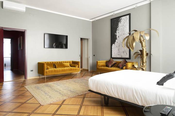 Appartamento intero, Appartamento in Duomo, centro storico, elegante e accogliente, 6 ospiti in Milano, Provincia di Milano