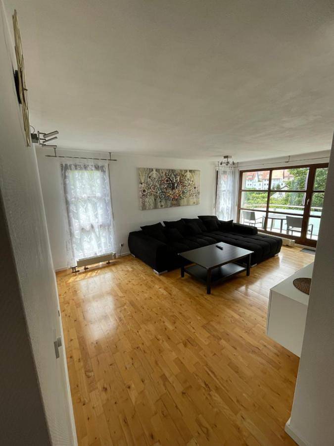 Ferienwohnung für 7 Personen, mit Balkon und Ausblick in Lichtenstein