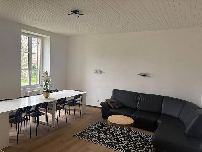 Location de vacances pour 8 personnes, avec jardin et terrasse à Gauriac - 3