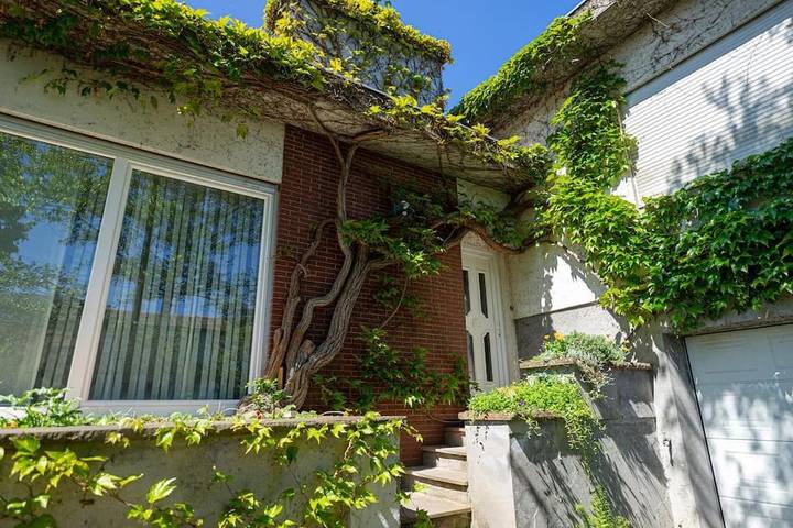 Location de vacances pour 5 personnes, avec Terrasse et Jardin à Pfastatt