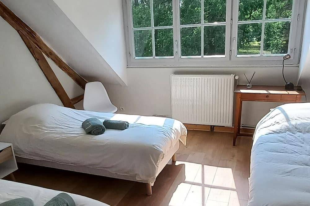 Sologne, Gîte 10 personnes au coeur de la forêt , 2h de Paris in Nouan-le-Fuzelier, Sologne