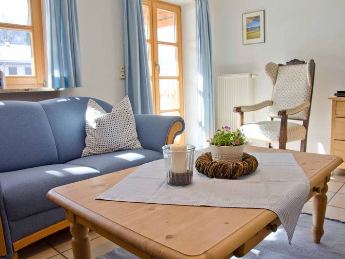 Ferienwohnung für 2 Personen, mit Terrasse und Garten sowie Seeblick und Ausblick am Tegernsee - 3
