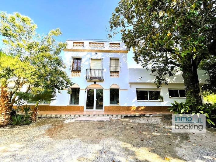 Casa de vacaciones para 15 personas, con piscina además de jardín y vistas, Se admiten mascotas - 1