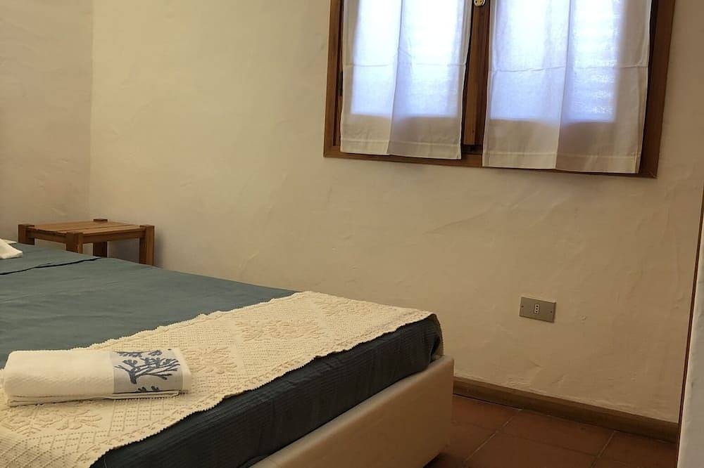 Appartamento intero, Casa Maria Pia, relax e mare nel cuore di Cannigione in Cannigione, Arzachena