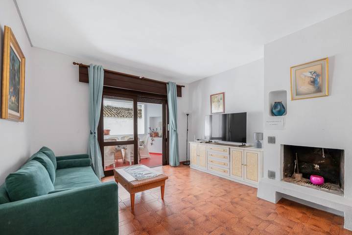 Apartamento para 8 personas, con balcón, Se admiten mascotas en Puerto Banús