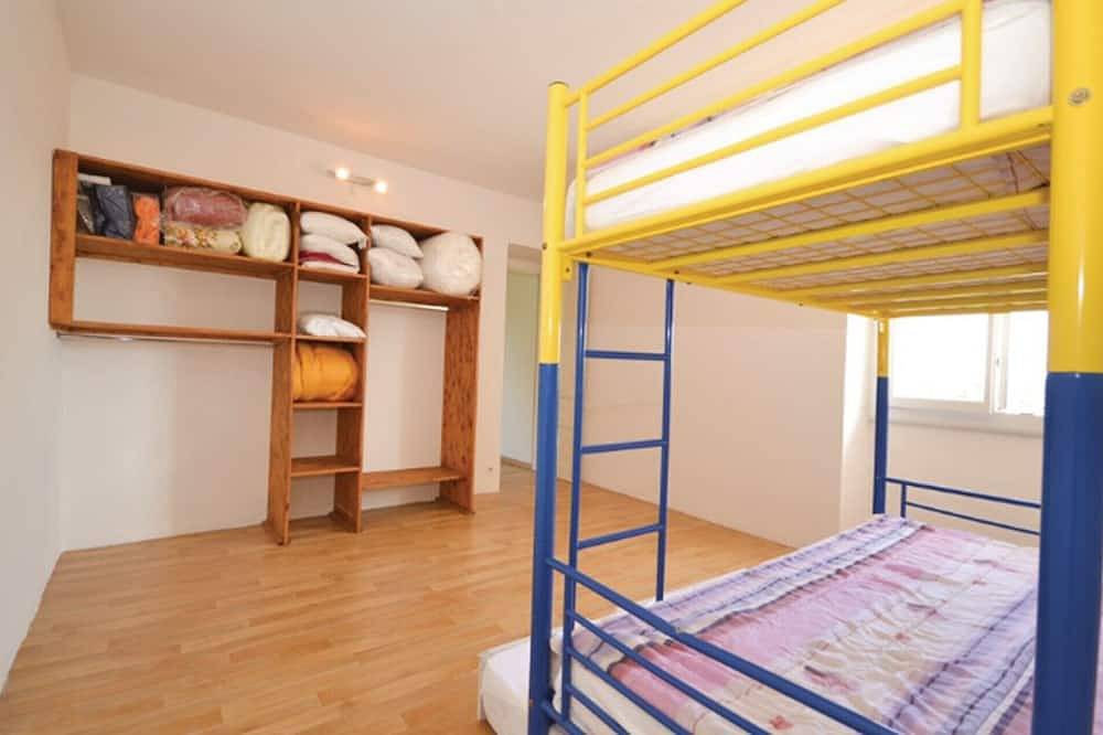 Charmantes Mas mit privatem Pool, Terrasse und Wlan in Bagard in Bagard, Alès und Umgebung
