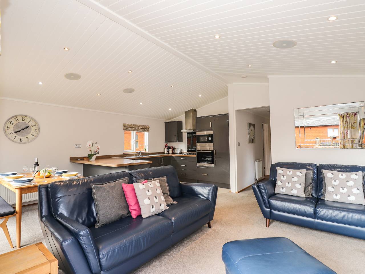 Ridgway Lodge in White Cross Bay, Lake District