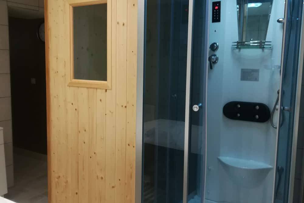 Apartamento entero, Exceptional gite with private spa in Savoie at Voglans in Voglans, Chambéry region
