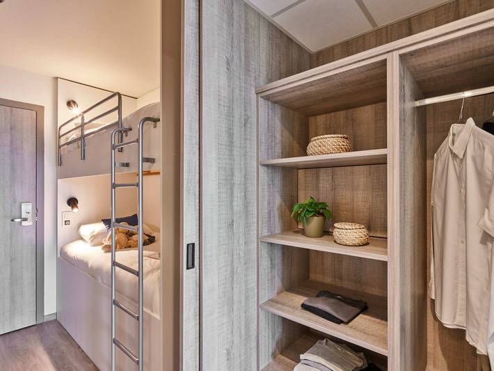 Holiday Suites Zeebrugge — Suite familiale sans balcon – 2 adultes, 2 enfants in Bruges, Côte belge