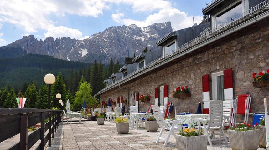 Apartmenthotel für 5 Personen, mit Ausblick und Garten, mit Haustier - 1