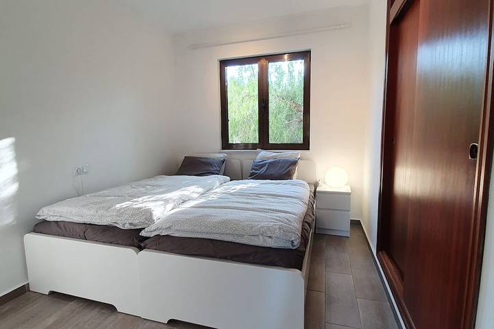 Gîte pour 4 personnes, avec piscine ainsi que jardin et balcon à Cabo Roig - 3