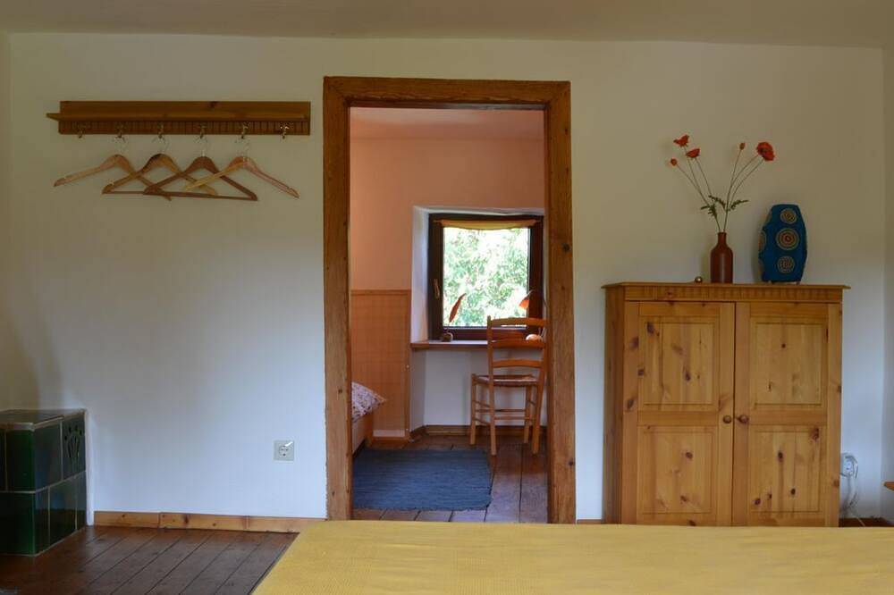 Ganze Wohnung, Haus Kaspers - 5-Bett-Ferienhaus, Dusche und Bad/Wc, Nichtraucher in Kelberg, Vulkaneifel