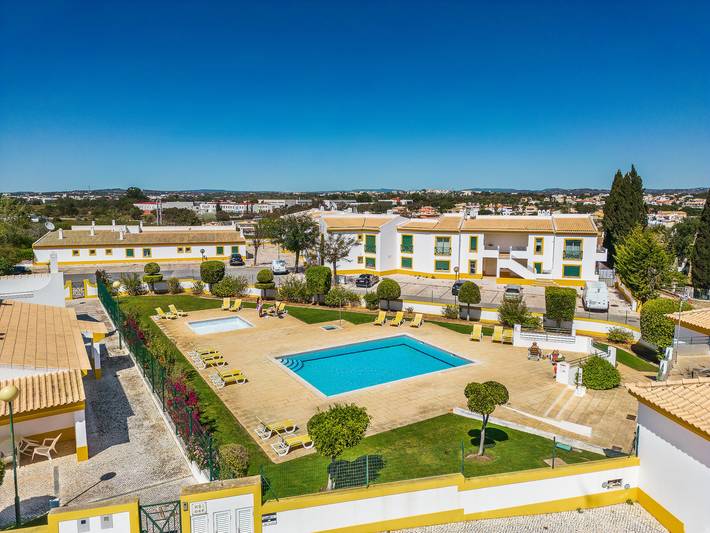 Chalet für 3 Personen, mit Pool und Garten sowie Terrasse an der Algarve - 3
