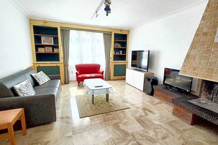 Maison de vacances pour 10 personnes à Bondy