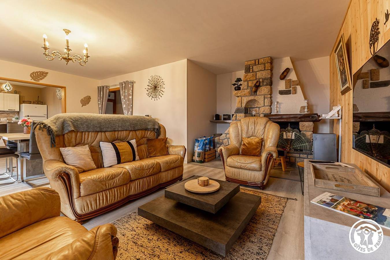 Chez Albert - 4 personnes in Murat-le-Quaire, Parque Natural Regional Volcans d'Auvergne