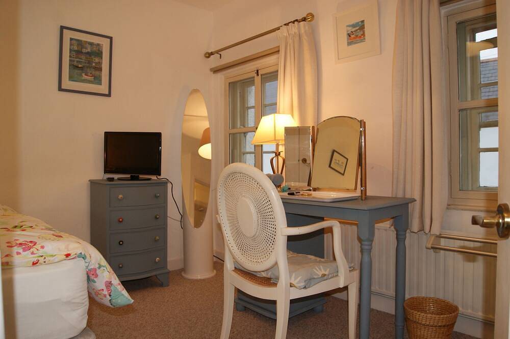 Ferienhaus-Familie-Eigenes Badezimmer-Strassenblick in Crealy Adventure Park, Devon
