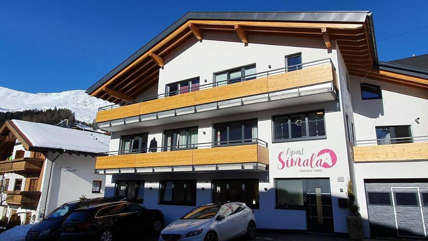 Ferienwohnung für 6 Personen, mit Garten und Ausblick in Serfaus