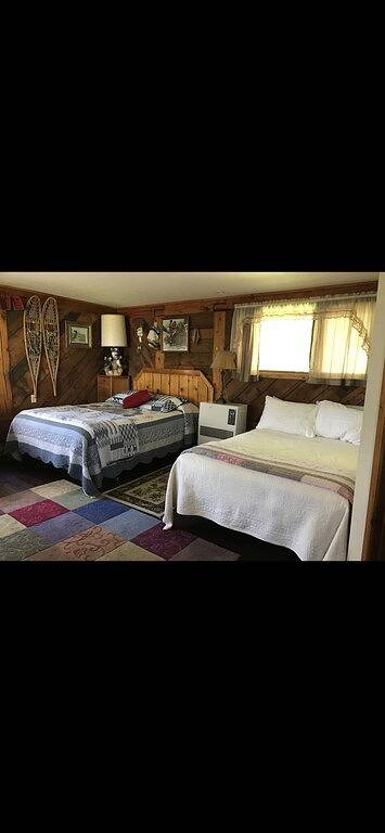 Moose Twin Cabins. in Homer, Kenai Peninsula