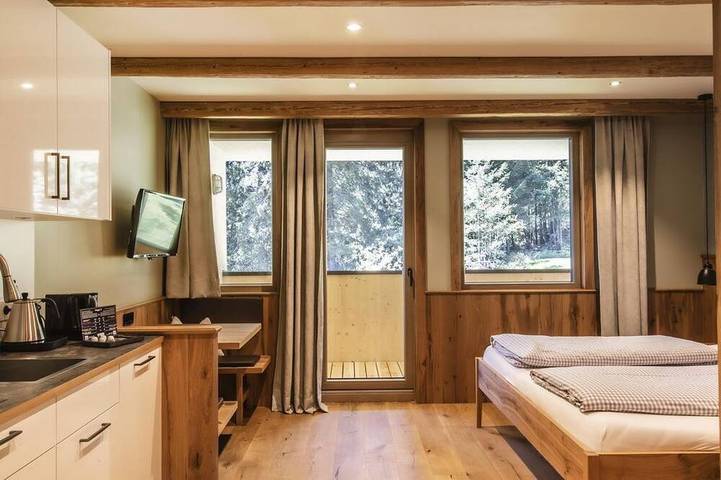 Hütte für 2 Personen, mit Garten und Balkon sowie Sauna und Pool in Schröcken - 2