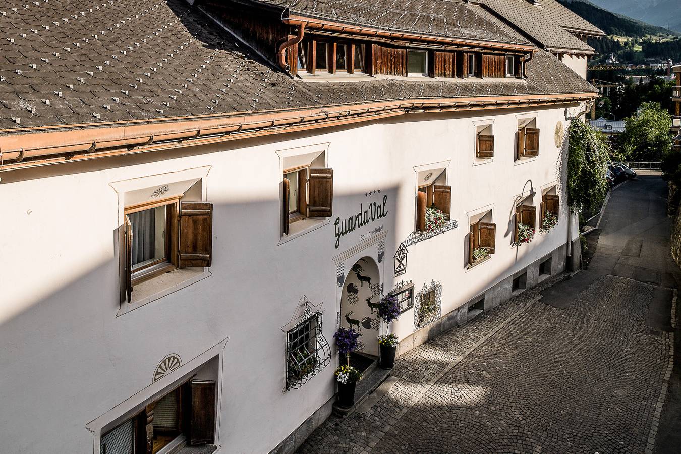 Engadiner Boutique Hotel Guardaval - Einzelzimmer Sent in Tarasp Kurhaus, Scuol