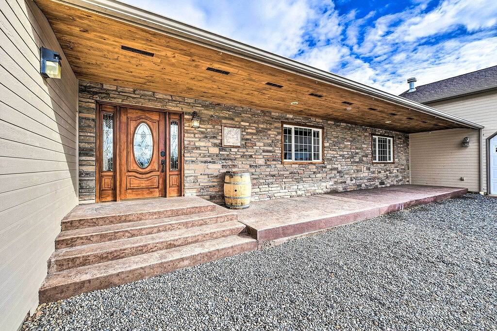 The Vineyard Country Farm Home at Grand Valley in Mesa County