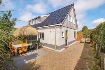 Ferienhaus für 6 Personen, mit Balkon/Terrasse und Terrasse in Callantsoog