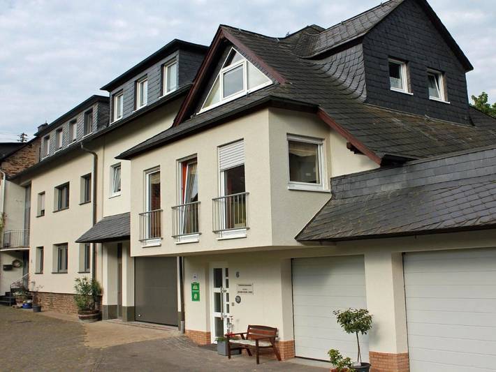 Gîte pour 2 personnes, avec vue et jardin à Ernst