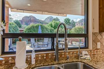 Vacation House for 6 Guests in Sedona, Coconino National Forest, Picture 2