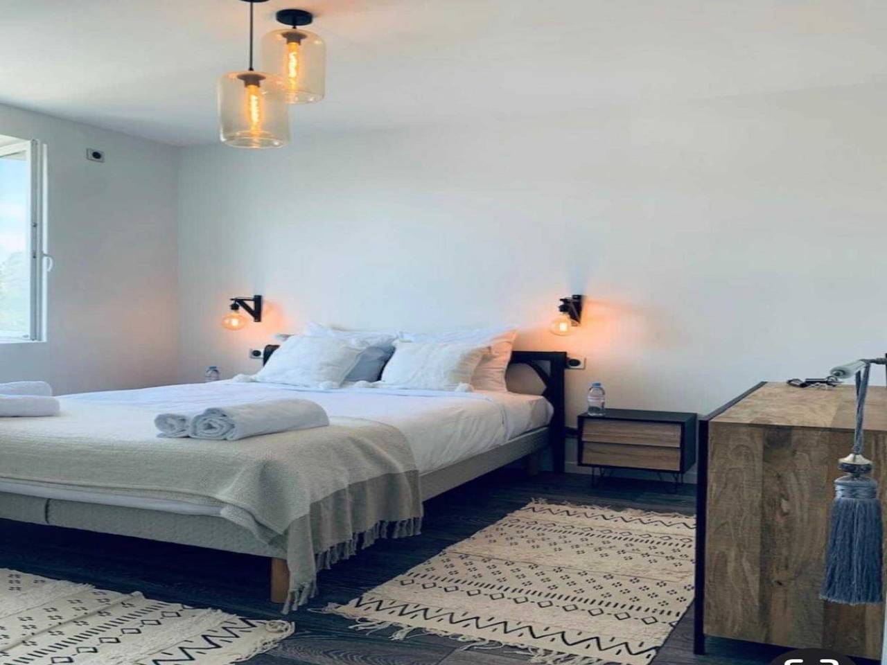 Ganze Wohnung, Haus für 18 Personen mit Kino Place Morny in Deauville, Lisieux und Umgebung