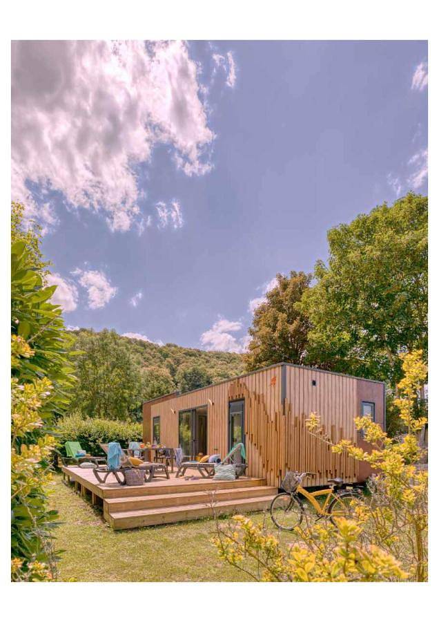 Camping pour 5 personnes, avec Terrasse
