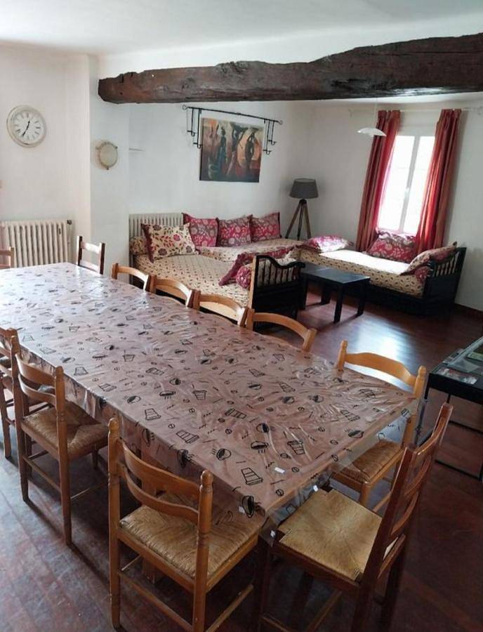 Location de vacances pour 14 personnes, avec jardin à Vernou-la-Celle-sur-Seine - 2