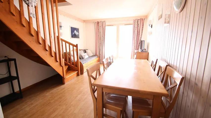 Chalet pour 7 personnes, avec terrasse ainsi que vue et piscine à Puy-Saint-Vincent - 4